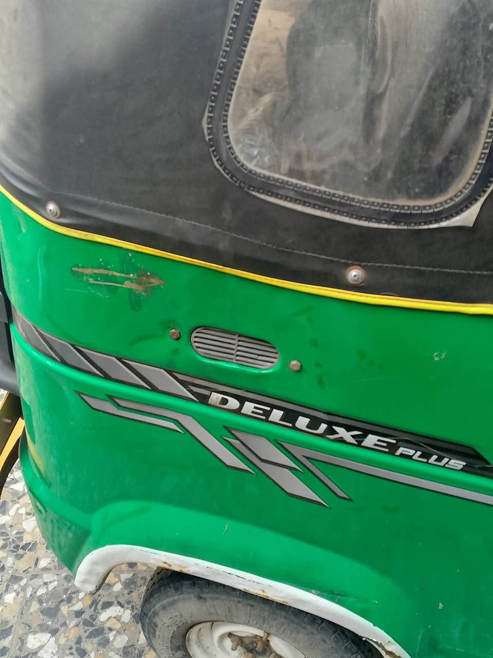 السلام عليكم 22 رقم كشر مكفول من صبغ معجون فقط ضربه بصفاح خفيفه ***********
