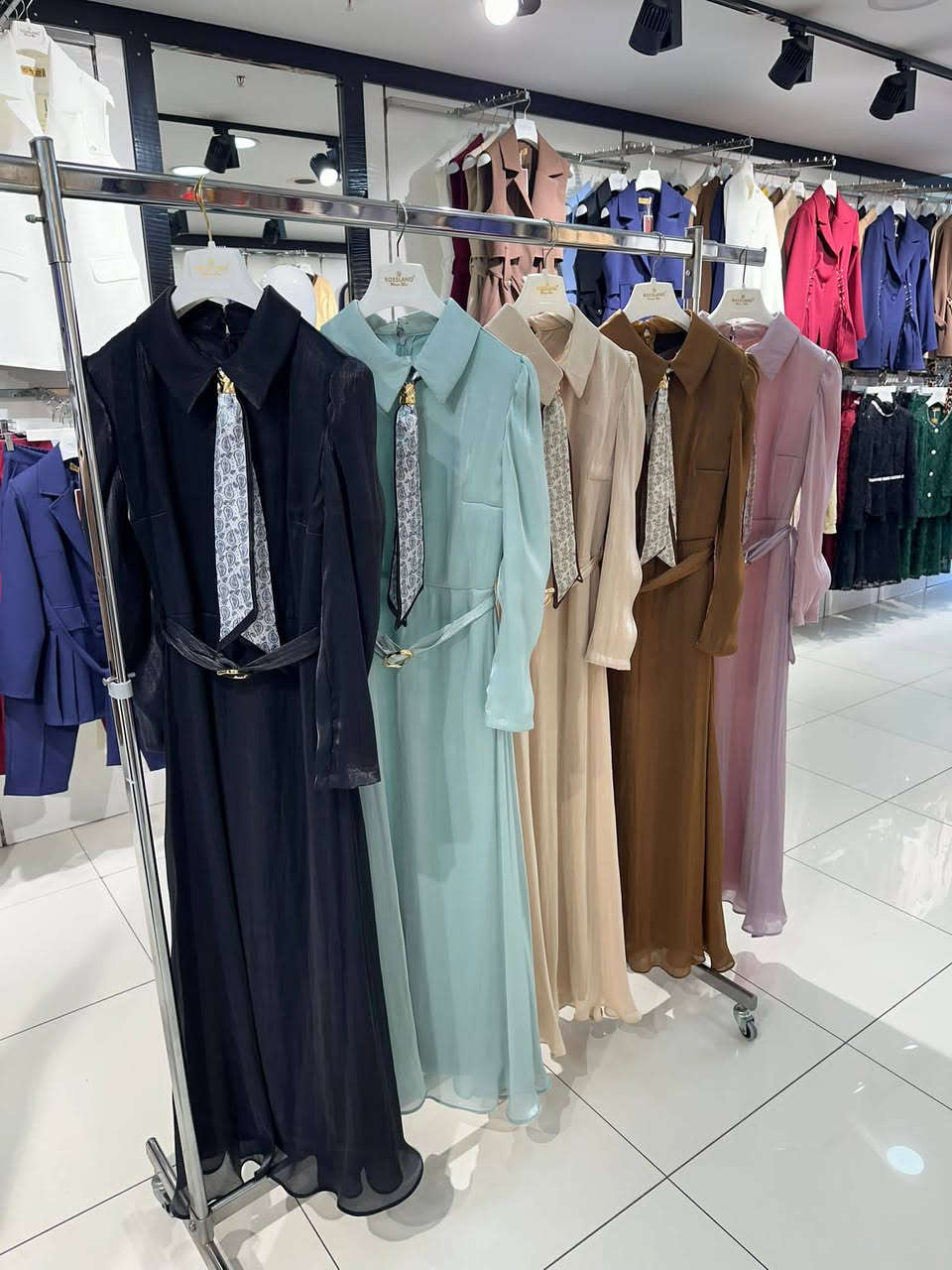 شروة فساتين نسائي العدد 150    السعر 13$  🔥
https://t.me/fudydy/56709?single

مجموعة الشروات النسائية على الواتس اب 👇
https://chat.whatsapp.com/CKS3WoKK2X3D5YevOik4Nc


**إذا كنت صاحب هذا الإعلان وتريد حذفه لأي سبب، رجاءا أرسل رسالة إلى الدعم الفني**