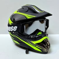 ٨ قطع • للبيع • اكسسوارات