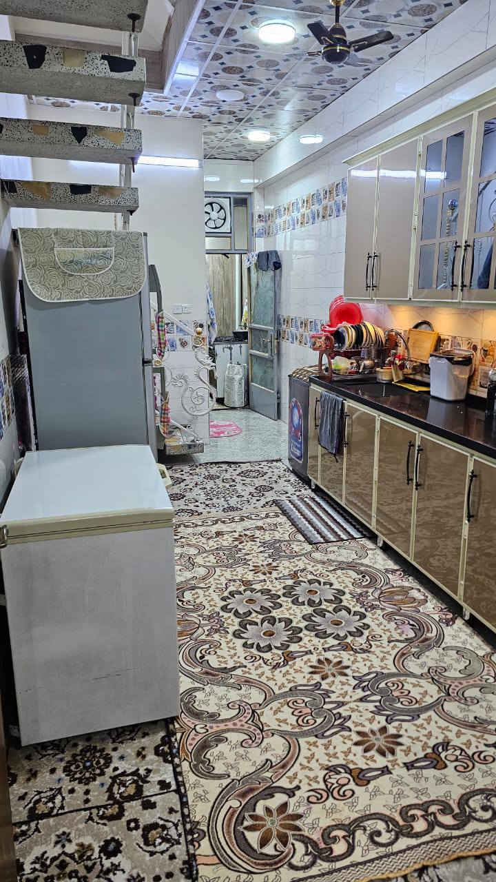 السلام عليكم بيت 50متر لبيع طابقين طابو زراعي سند 25 الشرطه الخامسة قرب الدعم الاوجستي فرع افران النور سابقا الاستفسار ***********
