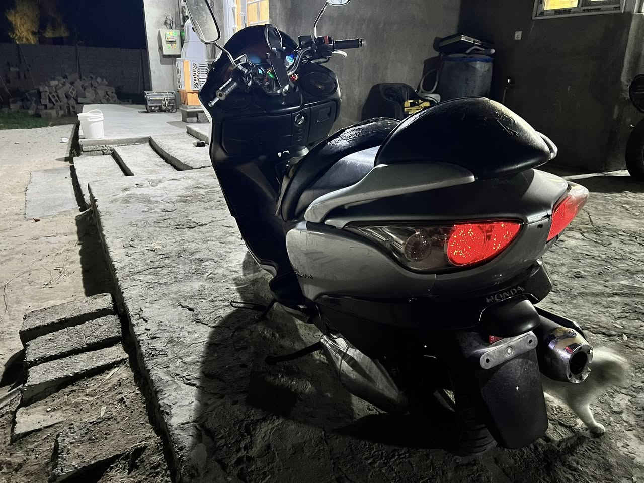 السلام عليكم خوان دراجه فورزه صفر 8 بصمه للبيع الدراجه نضيفه مكينه تخبل منضومه زنون سعرها 75 الله شاهد اشاير لد تايرات جدد عندي الكشن شويه مشكك مثل ما موضح بل صور الدراجه خير من الله كله شغال كيلو متر رون كيج بانزين كيج حماوه وحماوه ماكو خلاص ماي اخضر حاطلها المكان بغداد الشعله سلاميات السعر 500 استفسار ***********
