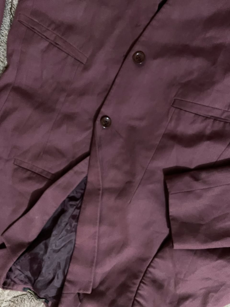 قاط يصير رجالي ويصير نسائي سعره ١٠ مع توصيل يلبس من وزن ٥٥ إلى وزن ٦٥ شي ان


**إذا كنت صاحب هذا الإعلان وتريد حذفه لأي سبب، رجاءا أرسل رسالة إلى الدعم الفني**