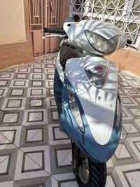 دراجه كامكو بوليسي v1 دراجه جديده حاويه صار لها شهرين من ماخذها من الح...