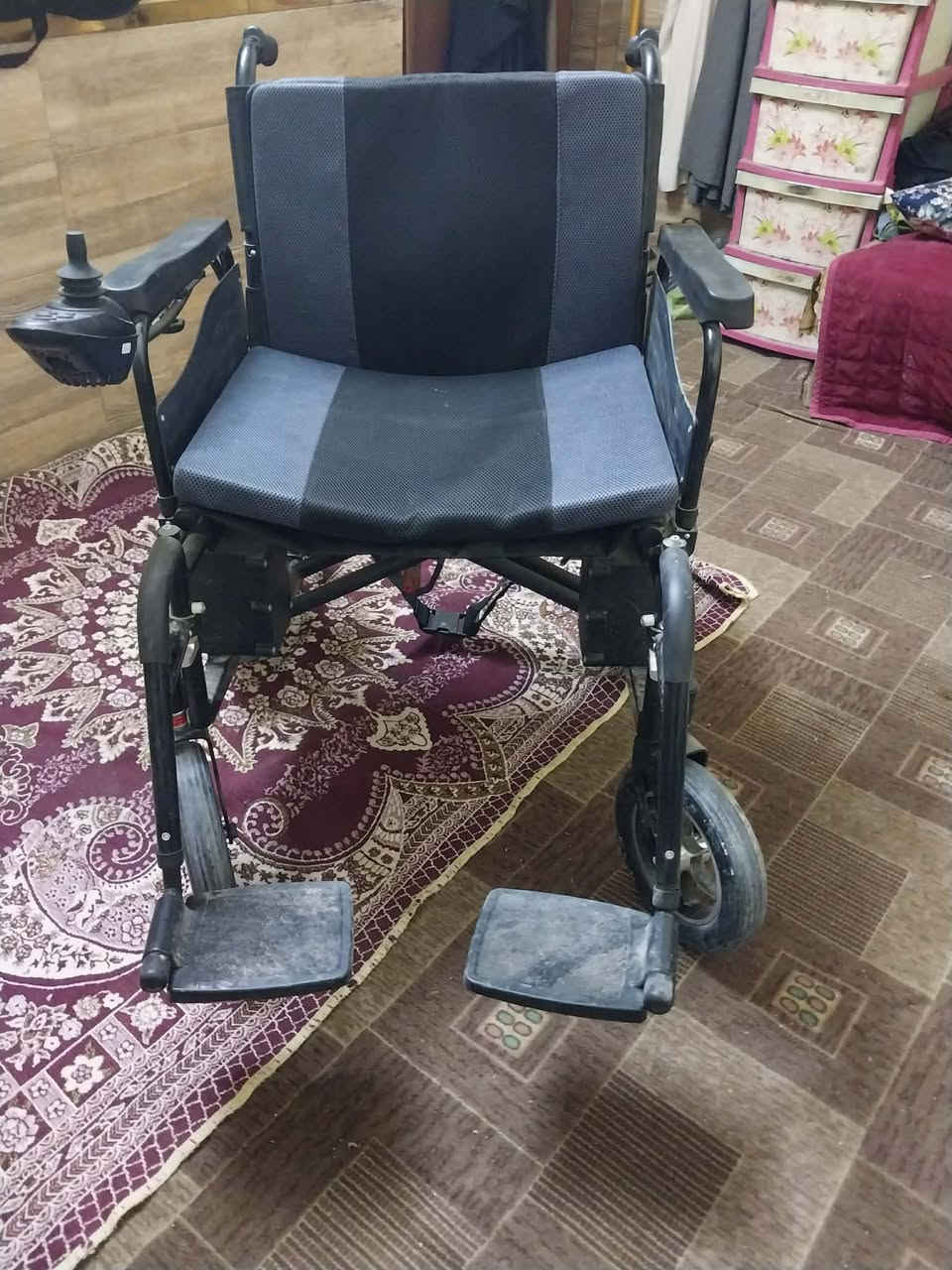 عربانه ع الشحن للبيع مكانه نجف حي الانصار ‭+964 783 044 9767‬
