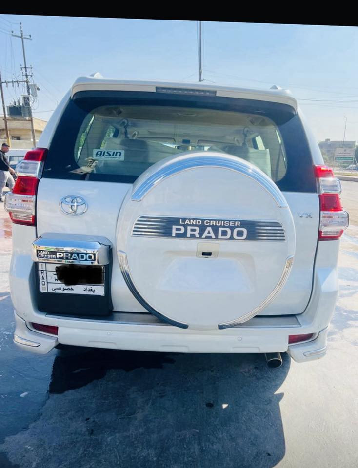 برادو 2016 VX أعلى فئة للبيع 🔥
اللون: أبيض  
الممشى: 110,000 كم  
الفئة: VX (أعلى مواصفات)

المميزات:

- خمس كامرات (360 درجة)
- ستيرن متحرك
- كشنات كهرباء مع تدفئة وتبريد
- فتحة سقف
- بصمة تشغيل
- تشغيل عن بعد
- شاشة كبيرة + نافيكيشن
- حساسات أمامية وخلفية
- مرايا كهرباء قابلة للطي
- تحكم بالستيرن
- دبل ثقيل وخفيف
- نظام نزول منحدرات
- نظام ثبات إلكتروني
- كروز كنترول
- إضاءة LED
- تشغيل بدون مفتاح
- USB + بلوتوث
- تكييف خلفي منفصل
- صف ثالث كهرباء
- كشنات جلد
…بصمه عدد2
الحالة: ضربه خفيفه بل باب الخلف السائق   
(حدادا جيدا جداً)
السعر: 38,000 دولار  
الموقع: بغداد – البلديات  

للتواصل:  
***********  
*********** 📞
