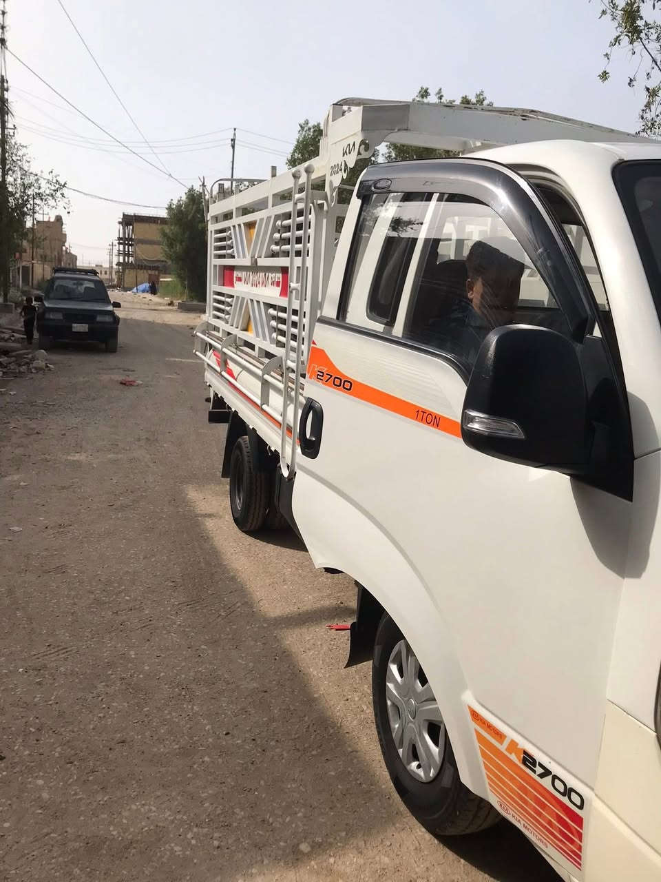 السلام عليكم
كيا موديل 2018  رقم انكليزي قادسيه مكفوله كلها جاهزه تبريد حداديه مكينه مجفته صار ثلاث اشهر مكان السياره قضاء الشطره السعر 120 بيها شويه مجال مال بيع *********** ابو هبه
