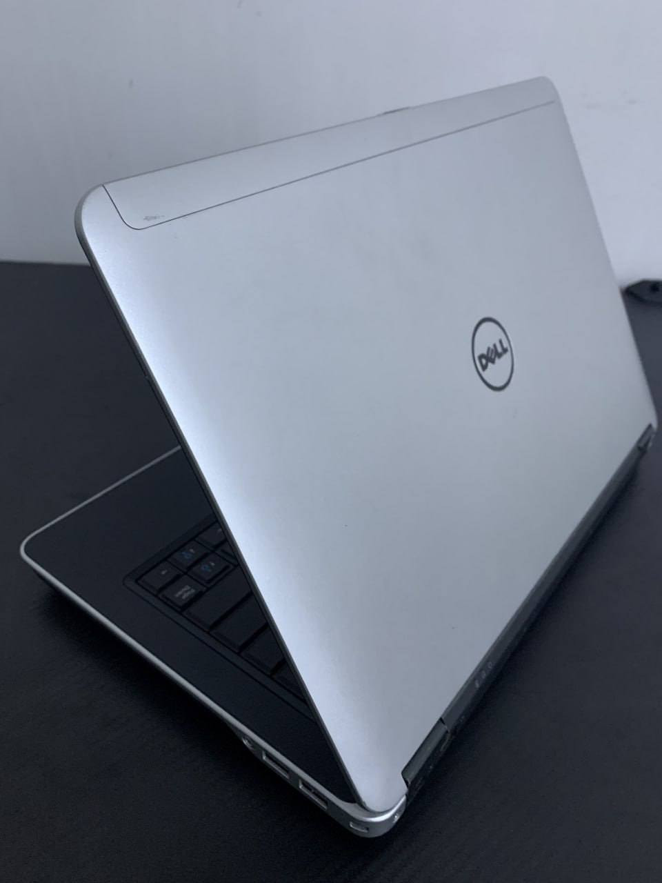 🔥🔥 Dell Latitude 6440 – خيار اقتصادي ذكي وبقوة محترمة 🔥🔥
إذا تريد لابتوب سعره مناسب، اعتمادي، ويشغّلك ألعاب وبرامج بدون وجع راس
فهذا الاختيار ممتاز جداً مقابل السعر 💯
💻 المواصفات التفصيلية:
🔹 الموديل: Dell Latitude 6440
🔹 المعالج: Core i7-4600M (قوي، عملي، يتحمل ضغط)
🔹 كرت الشاشة: AMD Radeon HD 8600 2GB
🔹 الرام: 8GB RAM
🔹 التخزين: 256GB SSD (إقلاع سريع + فتح برامج بسرعة)
🔹 الشاشة: 14 إنج حجم عملي لا كبير ولا صغير
🎮 الألعاب اللي يشغّلها (مجرّبة ومناسبة للفئة):
✔️ GTA V 🔥 (منصّب مجاناً)
✔️ PES 2017 / 2019
✔️ FIFA 18 / 19
✔️ Call of Duty (MW – Black Ops – World at War)
✔️ GTA IV / San Andreas
✔️ Need for Speed (Most Wanted – Rivals)
✔️ CS:GO
✔️ Valorant
✔️ League of Legends
✔️ Dota 2
(الإعدادات متوسطة – تجربة لعب مستقرة للفئة الاقتصادية)
🧑‍💻 مناسب أيضاً لـ:
✔️ الدراسة
✔️ الأوفيس
✔️ الإنترنت
✔️ البرمجة الخفيفة
✔️ المونتاج الخفيف
✔️ الاستخدام اليومي بدون تعليق
🔋 بطارية جديدة
⏱ ضمان بطارية 3 ساعات فعلية (مو كلام)
يعني تگدر تطلع بي، تدرس، أو تستخدمه بدون شاحن فترة زينة
💰 السعر: 229 ألف فقط
سعر اقتصادي مقابل مواصفات وأداء يعتمد عليه
🛡 ضمان 10 أيام من أي خلل مع الاستبدال
🚚 توصيل لجميع محافظات العراق
🎁 الملحقات مجاناً:
(شاحن + ماوس + ماوس باد + حقيبة)
📲 للتواصل واتساب فقط:
***********
