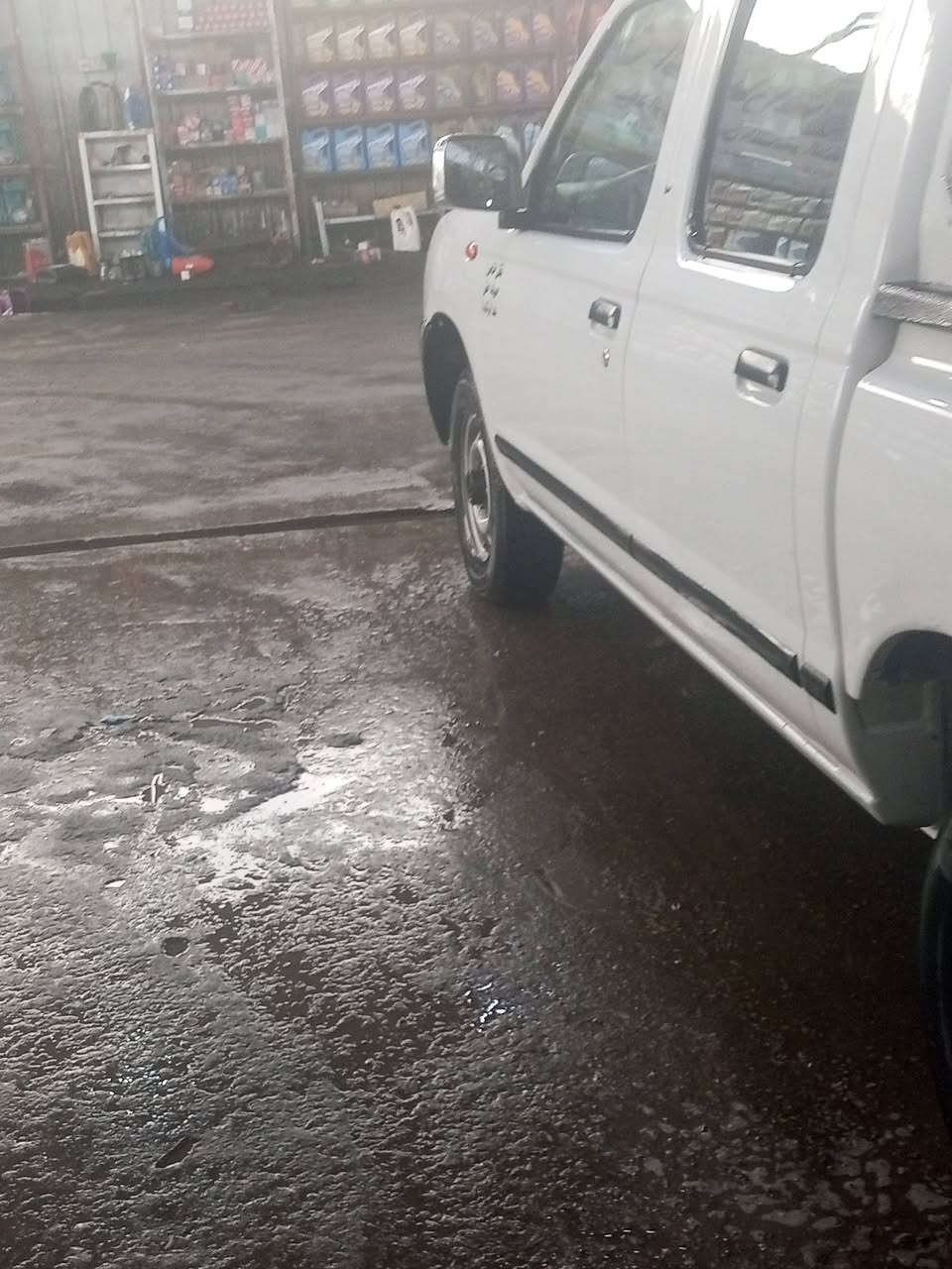 سلام عليكم 
نيسان 
2013
رقم بصره تحويل مباشر مكفوله كفاله عامه 
بيها بارد قليل مكان السياره ناصريه سوك الشيوخ 
***********
السعر 145وبيها مجال
