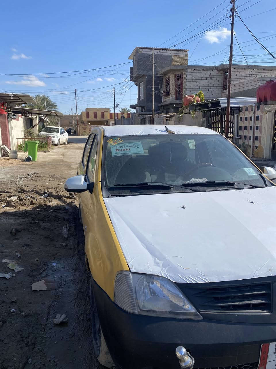 السلام عليكم سياره للبيع رينو لوكان 2010 رقم بغداد اجره مكينه 1600 رقم الهاتف ***********
