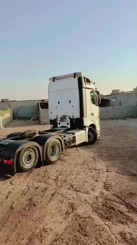 وحش  البيع 2016 فول مواصفات   المكان جرف النداف مقابل بسمايه    ***********
