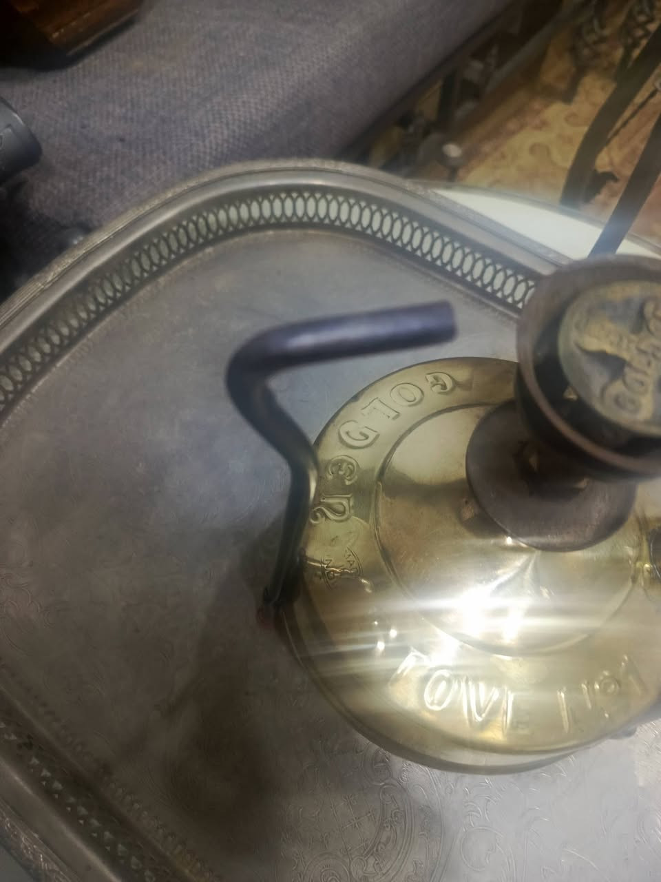 بابور نحاس قديم نمره واحد الحاله فوق الممتاز شغال 100% تواصل 0795368213 ابو احمد كم تواصل ماسنجر وتساب


**إذا كنت صاحب هذا الإعلان وتريد حذفه لأي سبب، رجاءا أرسل رسالة إلى الدعم الفني**