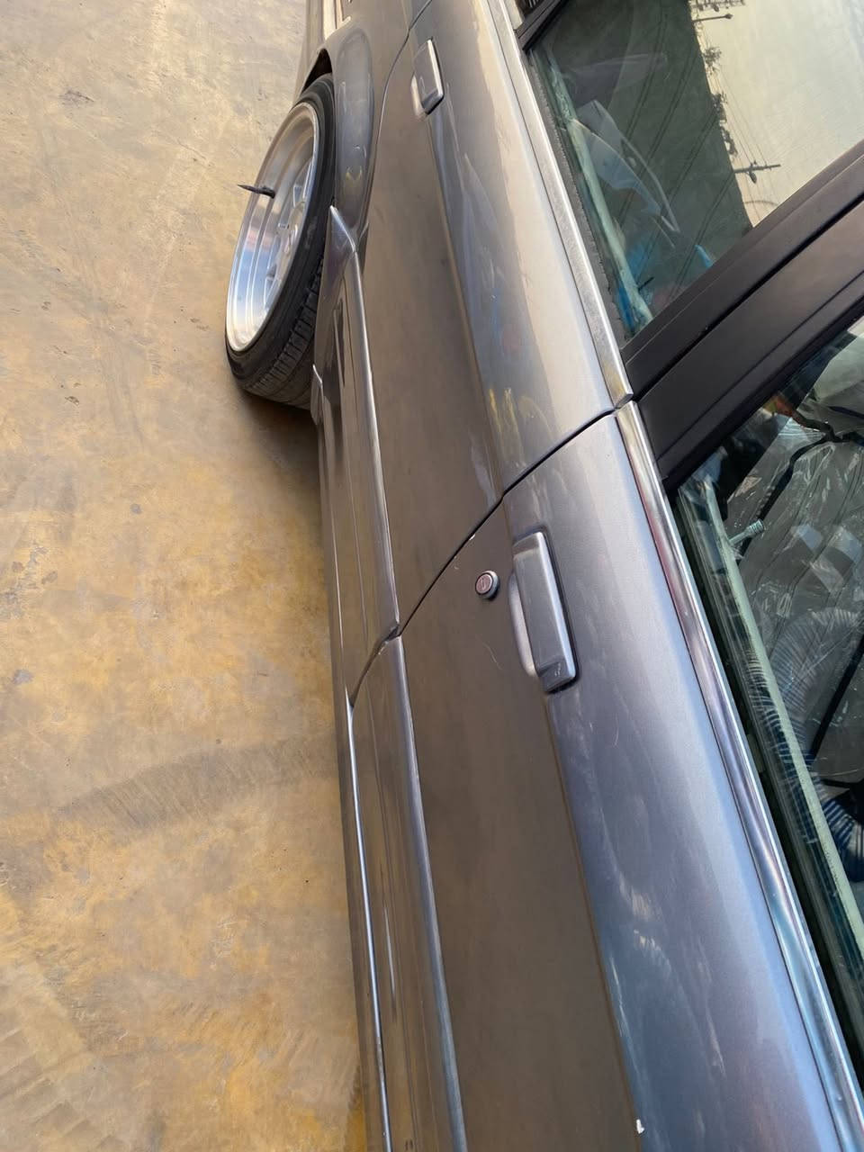 سلام عليكم بيم زعره مديل 1990 مكينه 25مسكر فانوس سياره كشرهه يخبل مابيه فقض بس صونده مال بور يحتاجلهه وترتيب الداخل لونه ابيض يردله تبديل سياره 123بطناش رقم بغداد الجديد مروحه عاصفه بيهه نزلات جدد وفيت بم جديد سياره مال جناي ممتعويه تجي وشوفهه . بعينك مكاني بغداد زعفرانيه عراضهه ٤٥ وبيهه مجال رقم ***********
