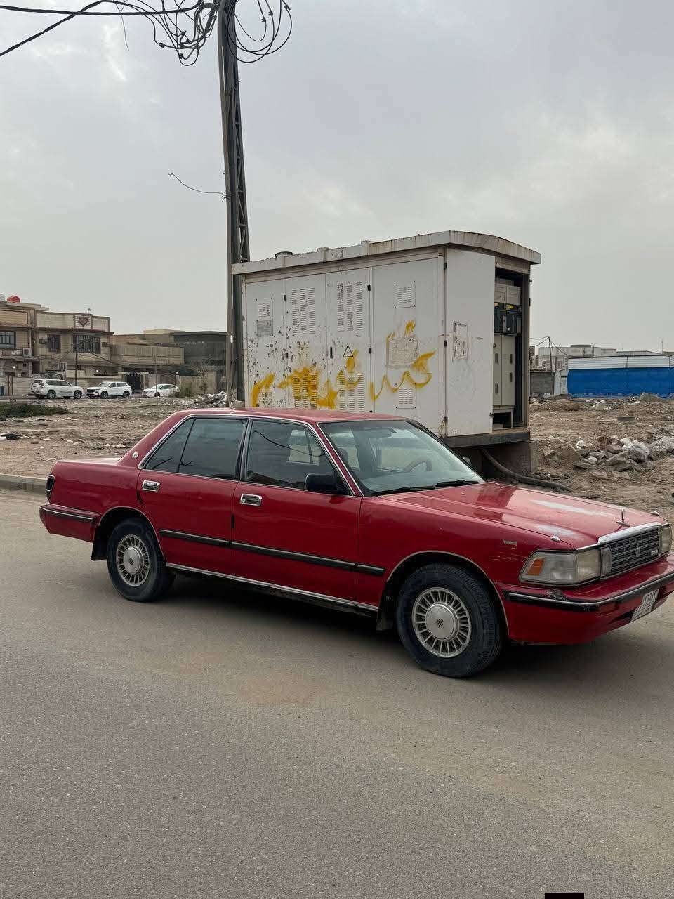 السلام عليكم
للبيع سيدان 1991 مكفولة من الضربة القوية فقط بيها جراااد  جاهزه مكينة 2500جديدة شرط گير جديد تخم حدادية امامي خلفي السيارة على وضع البلاد ماعايزة برغي منظومة تبريد جديدة كهربائيات كلها شغالة مشروع وطني مداور ثاني يوم 
#السعر 48وبيها مجال 
#مكاني السماوة 
#اتصال ***********
