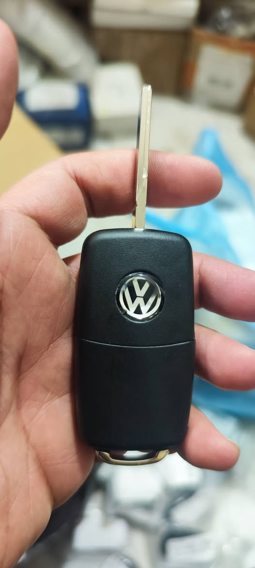 سويچ وخريطة ومفتاح خام مامحفور ((قابلة للبرمجة )) قطعة جديدة السعر 20 الف ، يوجد توصيل ..


**إذا كنت صاحب هذا الإعلان وتريد حذفه لأي سبب، رجاءا أرسل رسالة إلى الدعم الفني**