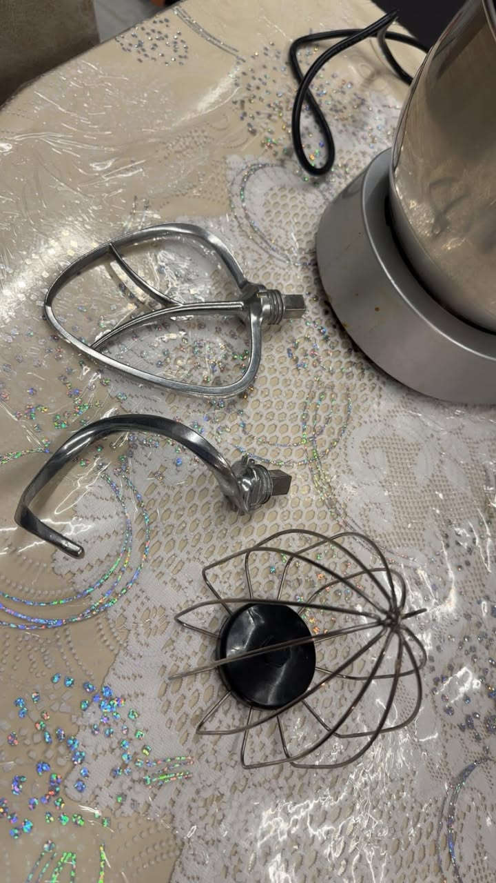 عجانه للبيع استعمال جدا قليل اخت الجديده 
٥٠ الف


**إذا كنت صاحب هذا الإعلان وتريد حذفه لأي سبب، رجاءا أرسل رسالة إلى الدعم الفني**