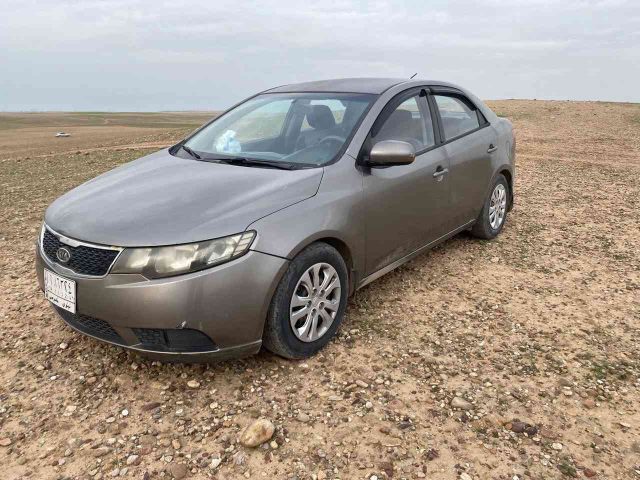 السلام عليكم سيراتو موديل 2012
رقم نينوئ شرط التحويل كابون بانزين بيه 

كير محرك شرط محرك مال گصه 

______________________

صبغ حزام اثر شضايه 

صدر جديد 

طخم تاير جديد 

سعر 82 وبيها مجال 

________________

للستفسار الاتصال علئ الرقم ***********
