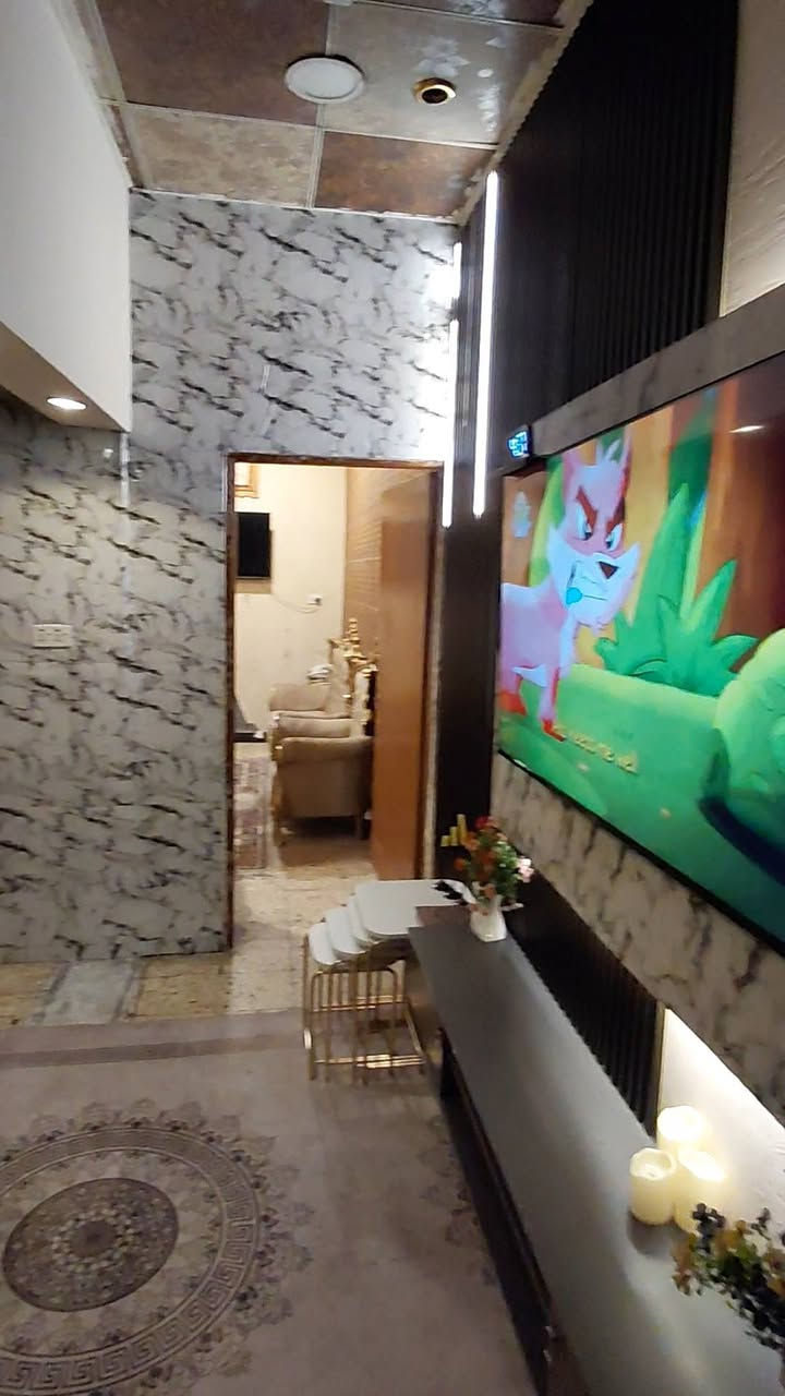 السلام عليكم
بيت رقم للبيع المساحه ١٠٠ متر واجهه ٥ ونزال ٢٠ حي الجامعه شارع الجامع فرعين عن شارع مستشفى الطفل الطابق الثاني شقه مؤجره ٢٥٠ منطقه كلش راقيه السعر ٩٠ وبي مجال للاستفسار الاتصال على الرقم ***********
