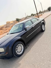 كرايسلر 300 • ٢٠١٠ • رقم جديد