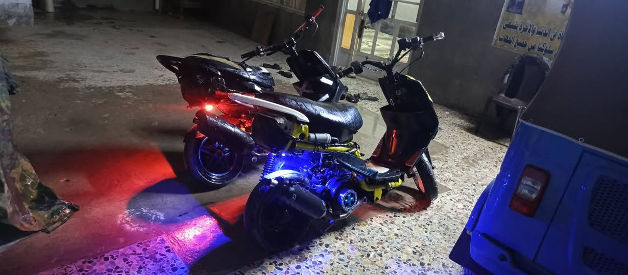 دراجة ماكس عدلة للبيع شغال هندر وسلف بس شخاطة مال سلف تعبانة السعر ٣٥٠مكان بغداد المشتل الشراي يتصل عل رقم ورجائن المو شراي لا يتعبني ***********
