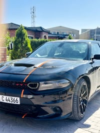جارجر SXT • ٢٠١٦ • گير ومكينه