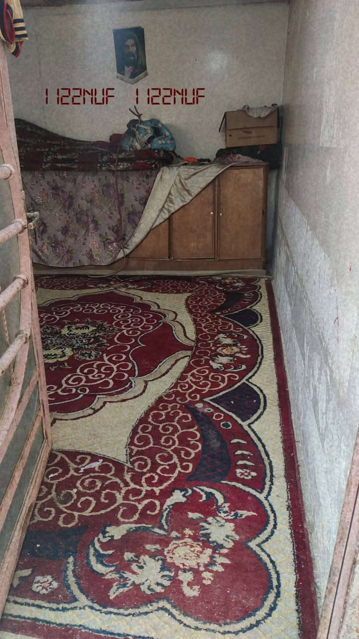 بيت اللبيع مساحته 100 غرفه + صاله + ستقبال +توليت +   حمام +مكشوفه عداد 2 للسعر 27بيه مجال


**إذا كنت صاحب هذا الإعلان وتريد حذفه لأي سبب، رجاءا أرسل رسالة إلى الدعم الفني**