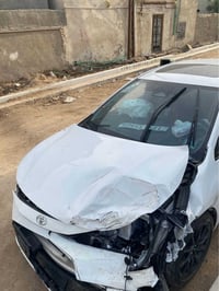 كورلا هايبرد • زيرو ٣٠٠٠ كم • حادث خفيف