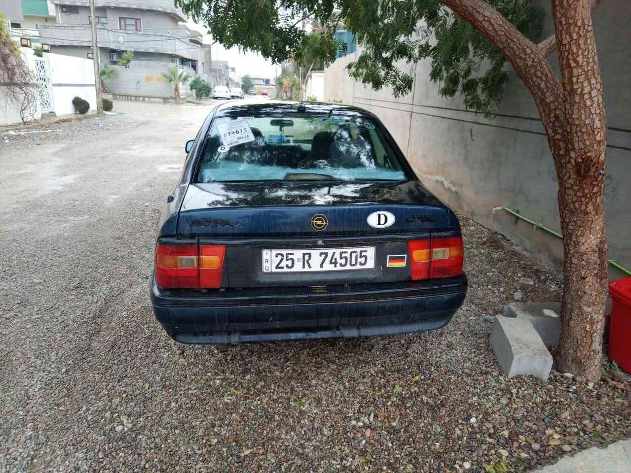 اوبل فكترا حجم 20
موديل 1991
مشروع لوحات جديده باسمي 
بطاقه بنزين 
المحرك بي خيط بخار بدون صرف
الگير شرط
الباب الخلف السائق بي اشويه معجون تصفيه
السياره برغي ما ملعوب بيها شرط الگشر والشواصي 
والضرر السعر 48 وبي مجال بسيط 
متواجد فقط على هذا الرقم
***********
