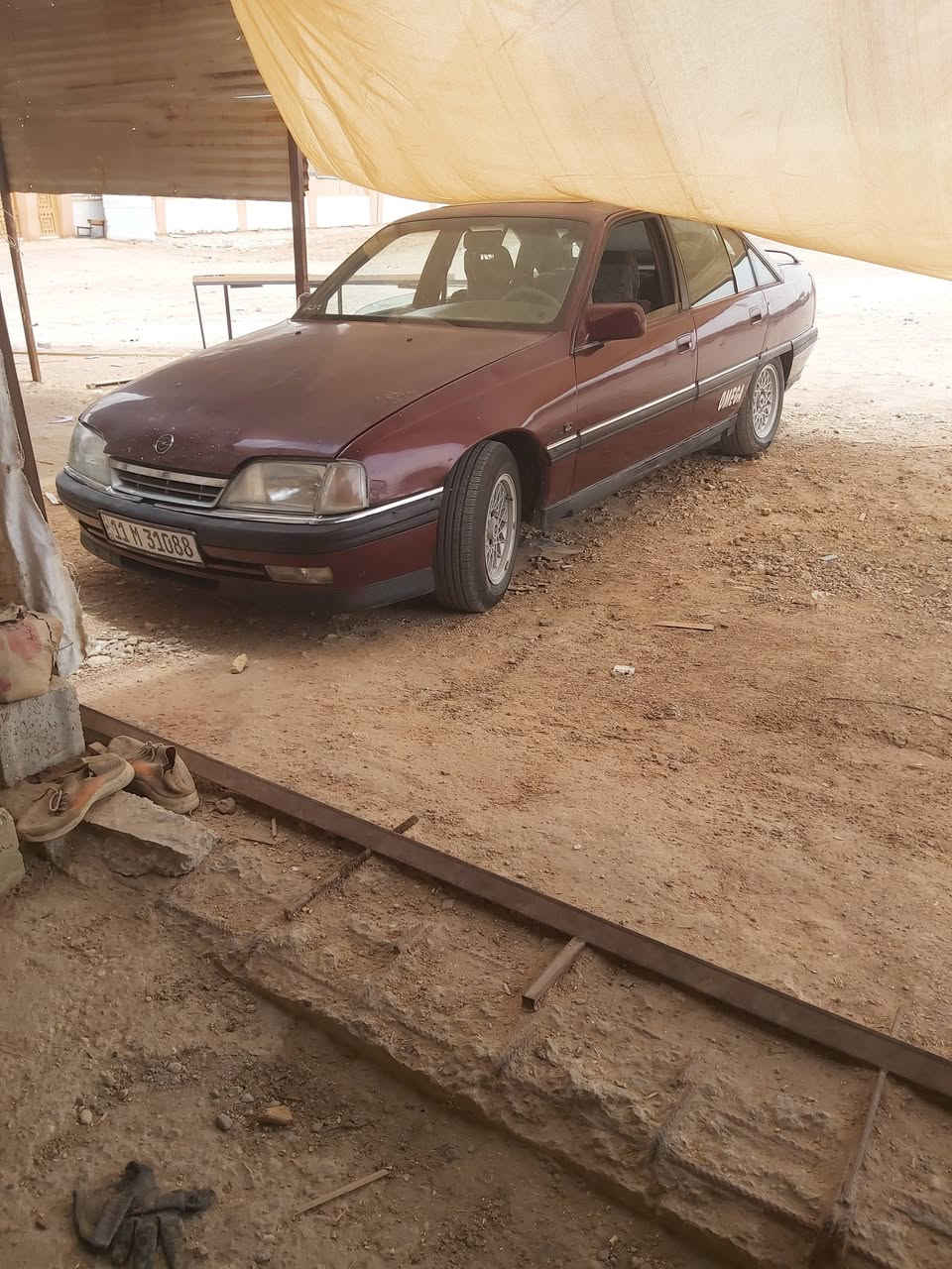 السلام عليكم اوميكا ٩١كيرعادي رقم بغداد بأسمي جاهزة مكينة وكير حدادية بالباكيت الكشر كدادم العين ترايك لشمال السعر ٣٥ بيهة مجال المكان الديوانية اي ستفسارع ***********
