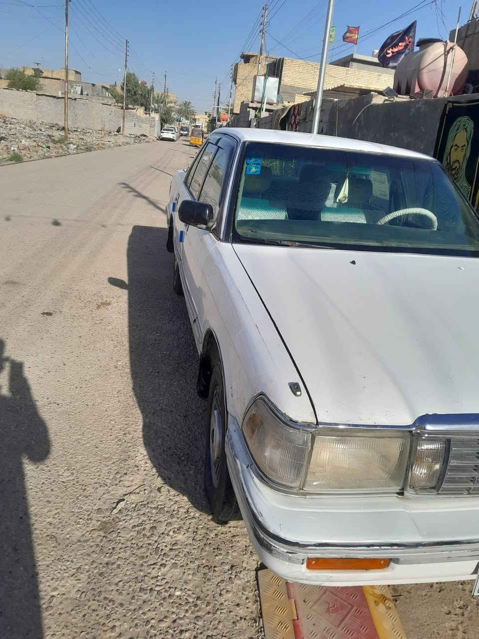 سلام عليكم  سوبر سيدان  موديل ٩٠ بلادي كير عادي محرك بلادي رقم بغداد  انكليزي بسمي سعر ٥٢ العنوان  بغداد رقم ***********
