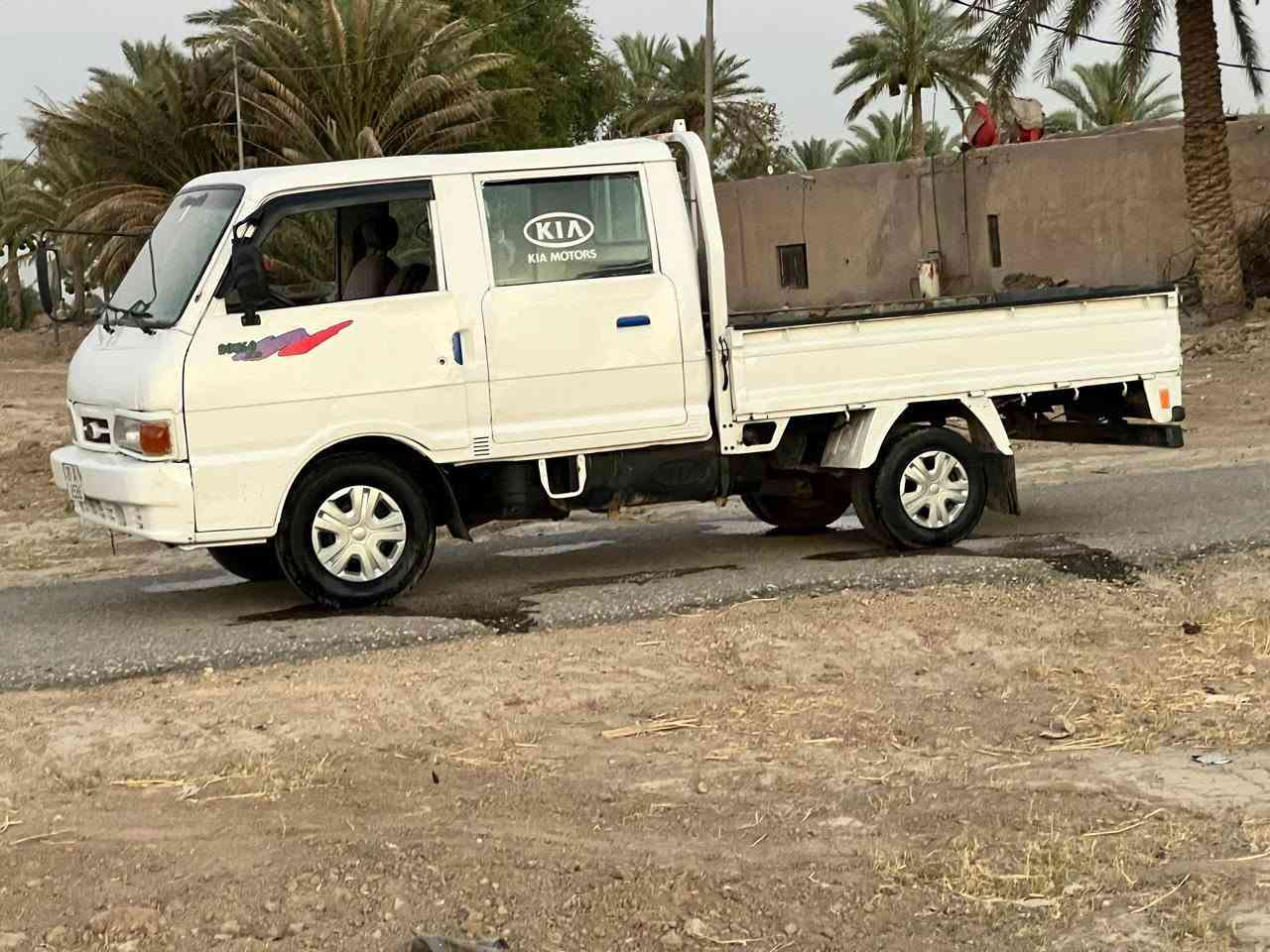 إسلام عليكم
كيه بنكون موديل 95 طويله

رقم واسط انكليزي بسمي سنويته 30

السيارة حلوه مال جناي محرك وكير وشاصي

وباور واكسن وكهربايات وتخم تاير مكفولات ودوشمه كاعيه وكشنات  سعره 50 وبيه مجال مكان بابل الحمزه الغربي

الاستفسار***********
