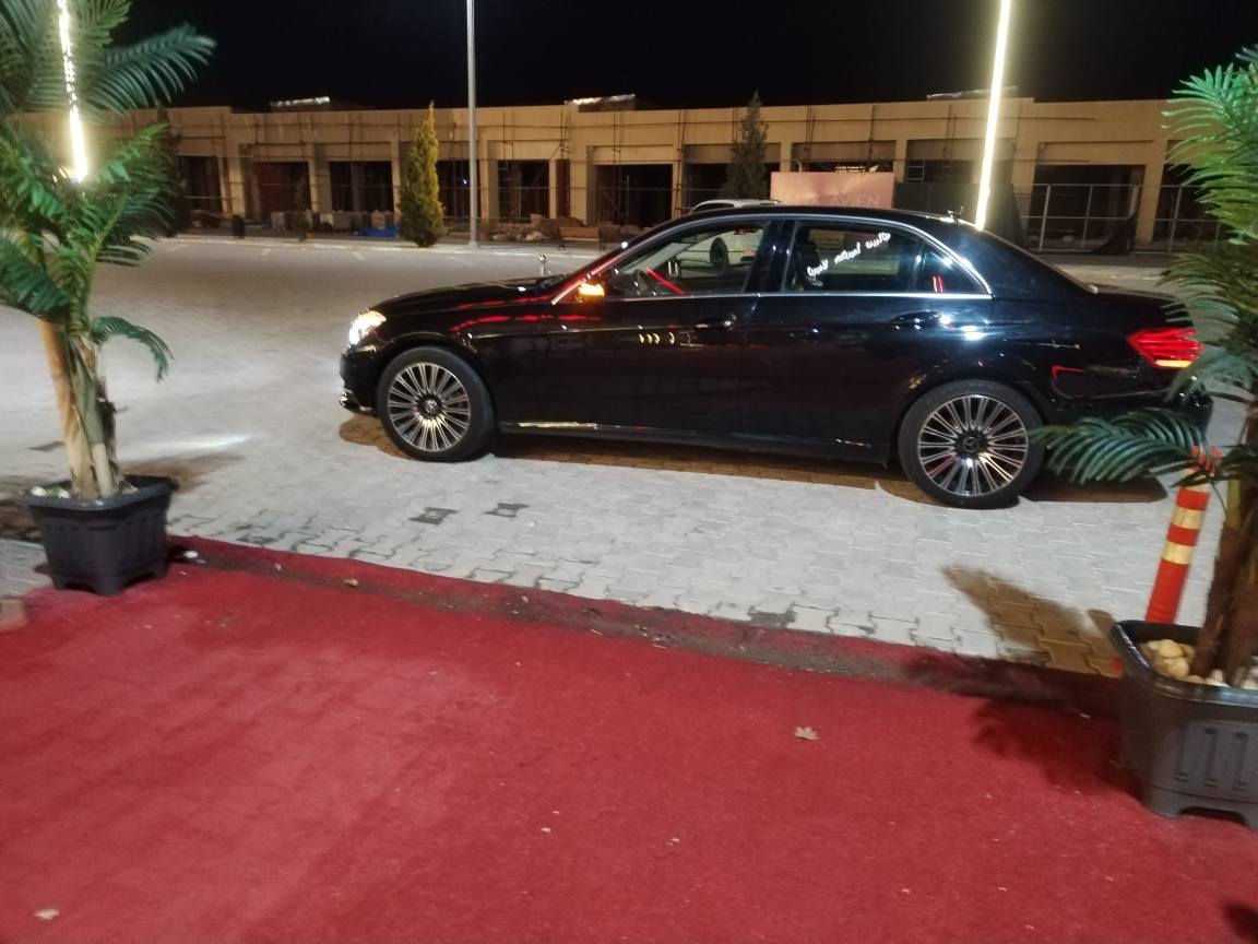 مارسيدس 2013كلين بدون دعم وصبغ رقم وسنويه جديد 2031 كير ومكينه بشرط فول مواصفات بدون سلايت)(***********)(***********)/مكان زاخو سعر 170وبي مجال زاخو, دهوك
