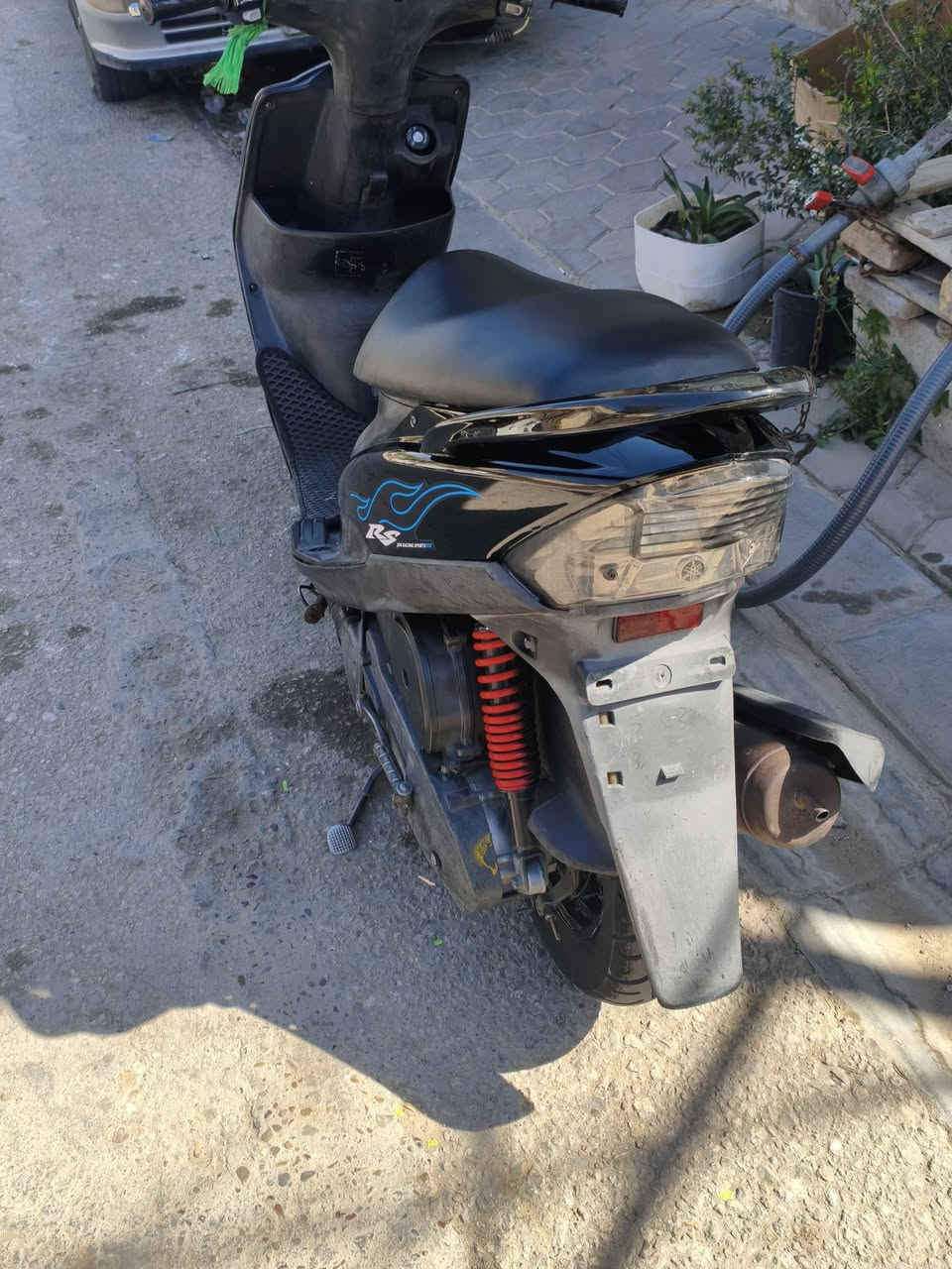 ماكس عدله مامفتوحه شرط وين متريد افحص
كهربائيات إشاير كله شغاله .سلف هندر شغال
دراجه كله مختمه مثل ما واضح بل صوره كفرات ختم واحد
بيه ويلات R.P.M عوزه بس باتري تعبان
سعر 750 وبيه مجال .موشراي لا تعبني
رقمي *********** مامتواجد خاص
