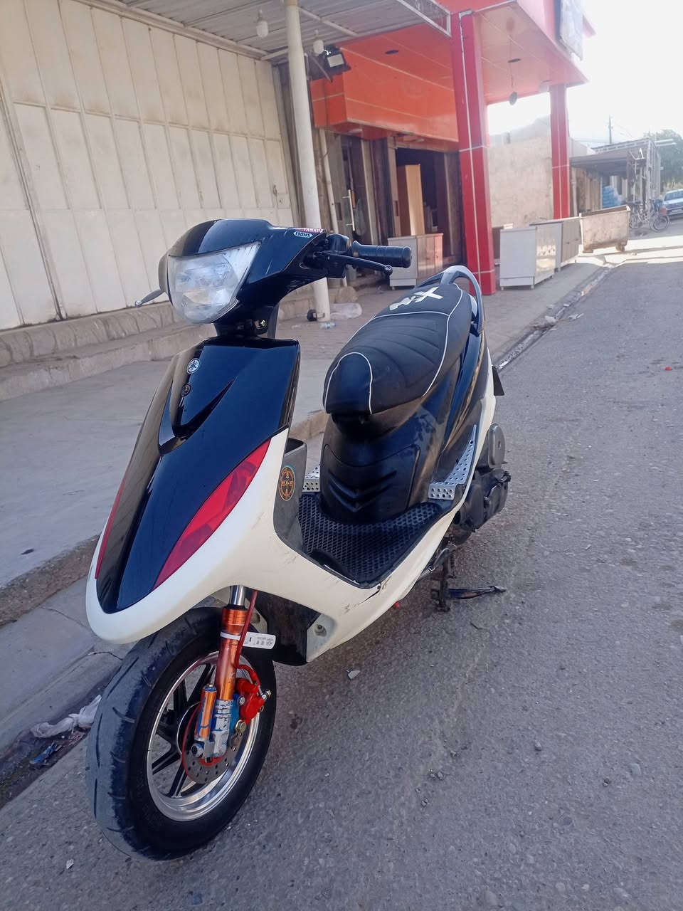 سلام عليكم ماكس عدله البيع نضيفه كهربايات كله شقال كامل شرط كيجات كامل هورن شقال هندر سلف نكره شقال بوشه 55 شلعه ومعدل ✈️ شرط تايرات جديده ماطور كفاله عامه مال جنايه 👉  مكاني كركوك قادسيه2  صالنصه رياضي اف ام 🔥 السعر 575وبي مجال قليل الشراي ***********
