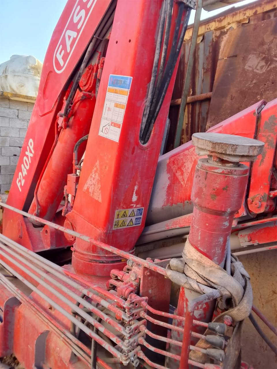 السلام عليكم كريم للبيع فاسي حجمه 240 مقفول كفاله عامه ثلاث سلايتات الوانه بجرف الندف***********
