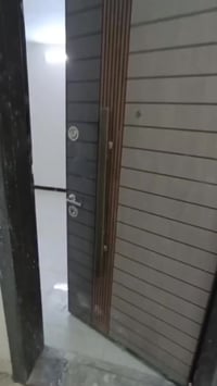 شقة أرضية • الأعظمية • ٣غرف