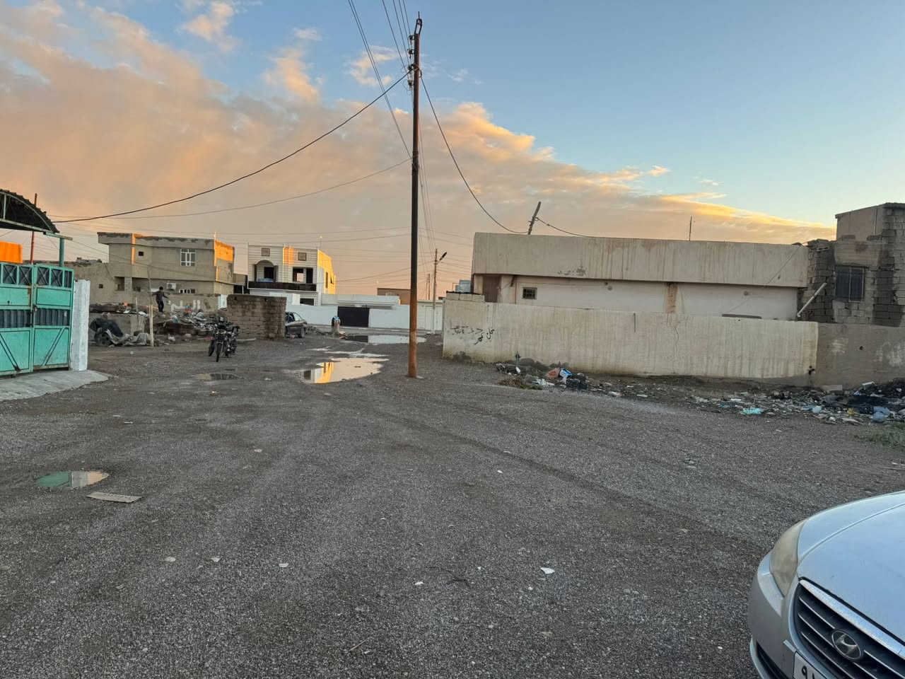 قضاء العلم 

♦️السلام عليكم يوجد دار للبيع طابو ملك صرف في قضاء العلم /الحي العسكري /قرب قسم تربيه العلم مجاور مجمع السامر السكني طابو صرف تحويل مباشر  المساحة الدار 300 متر نوع البناء طابوق التفاصيل الدار 2 غرف نوم صاله وستقبال مطبخ مجموعات صحيات كراج سياره و سقيفه و حديقة خارجيه واصل ماء و كهرباء و إنترنت كافه الخدمات متوفره السعر 49 قفل قفل 

الاستفسار اتصال على رقم 

***********
