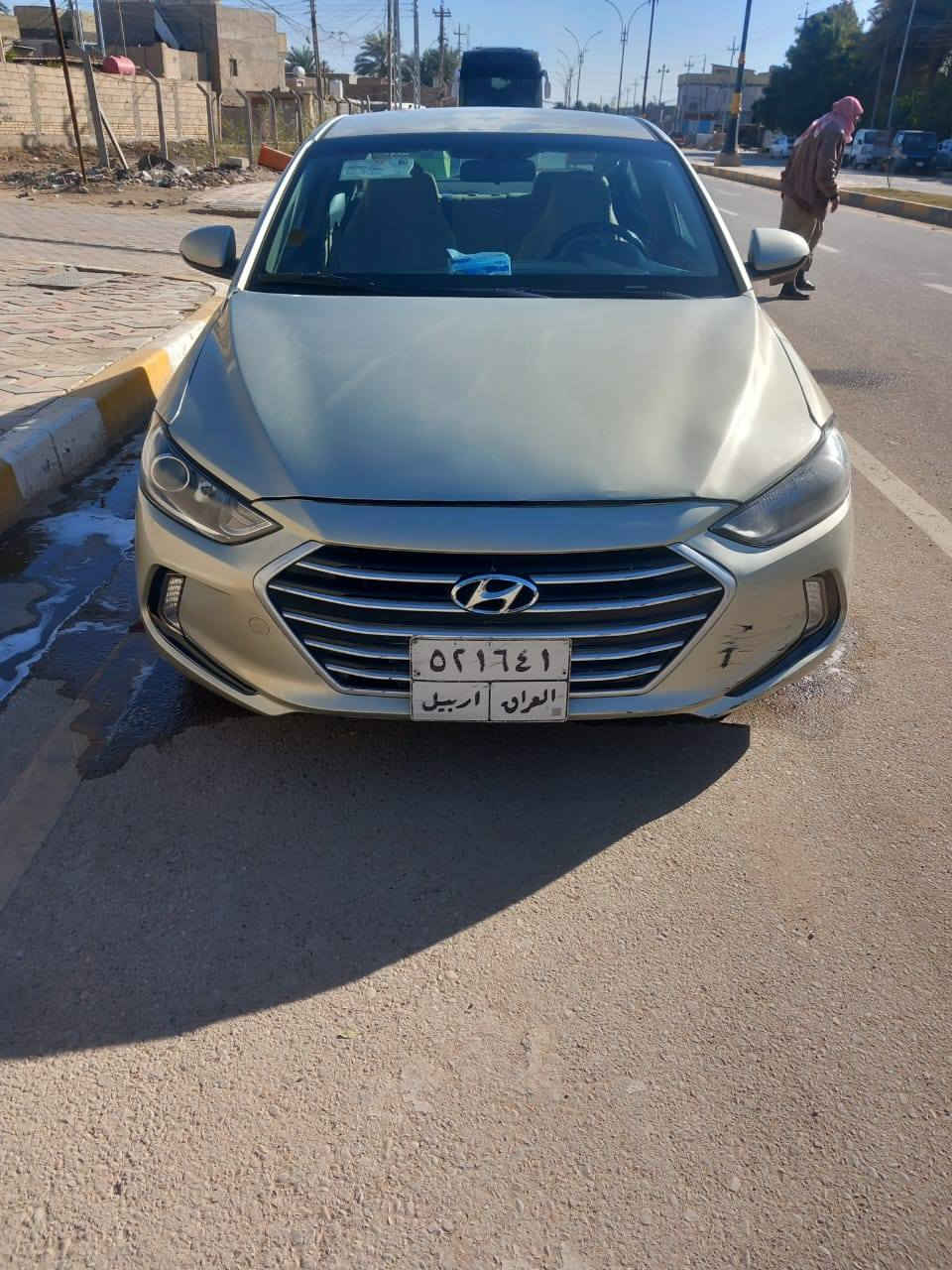 السلام عليكم
النترا للبيع موديل 2017
مكينه 2000 تتدفئه تبريد شغال 
وارد امريكي سونار مرفق بالمنشور 
عنوان كربلاء طوريج 
للستفسار اتصل *********** اتصل 
السعر 110
