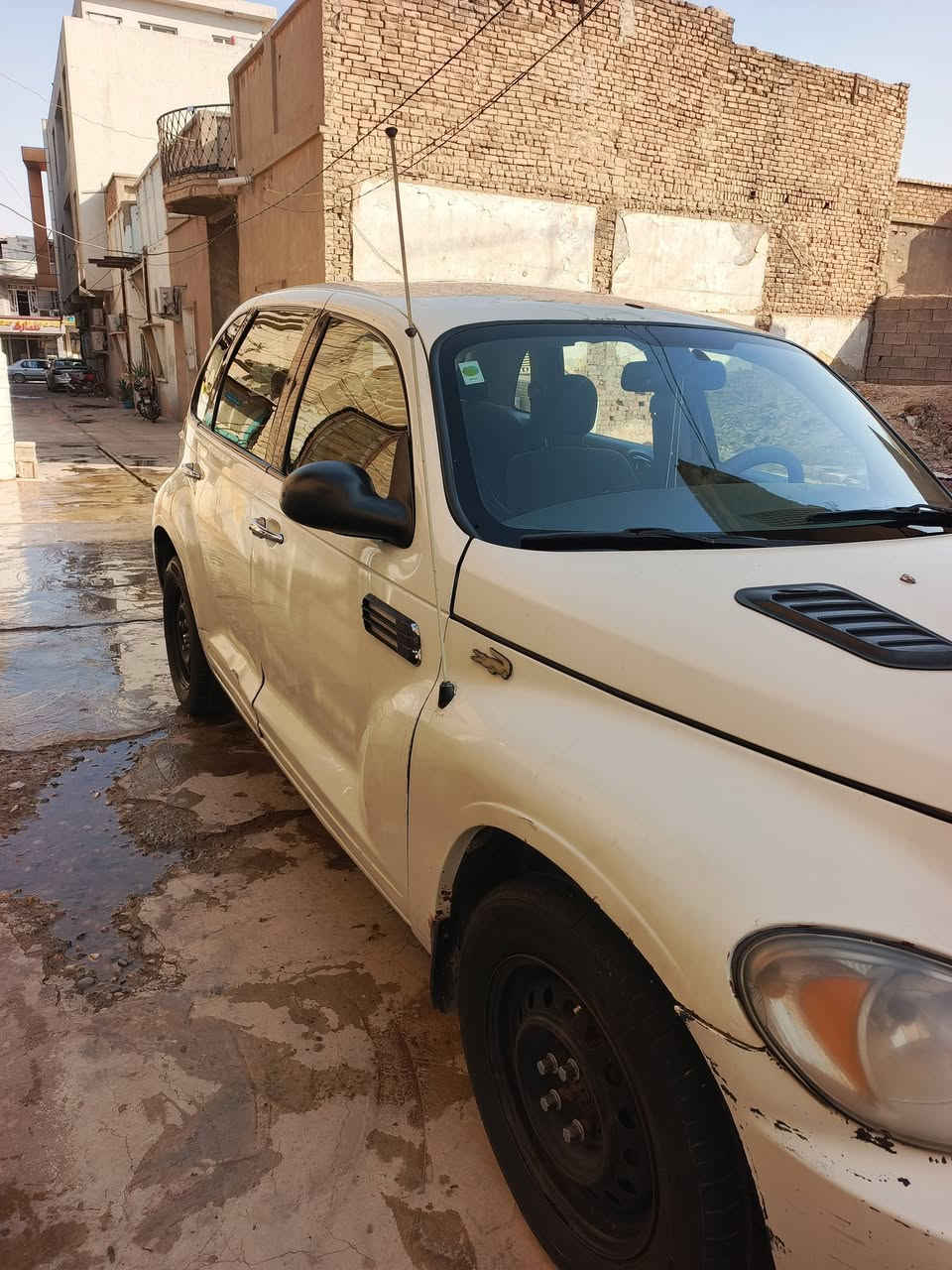 السلام عليكم سياره كلايزر 2007 للبيع محرك كورولا باقي تفاصيل نتصل على هذا الرقم السعر32 وبي مجال/***********
