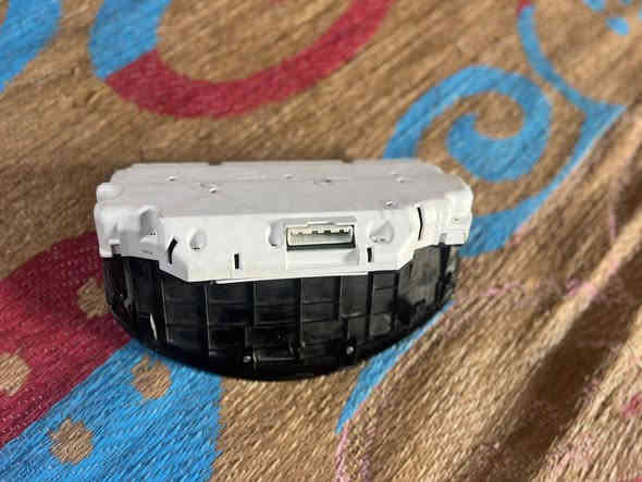 سلام عليكم قراض شاهينه للبيع عنبار ودبه عينات عدد٤ وعقول مال شاهينه ابيعهم كلهن بخدمه الشراي ***********
