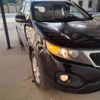 #للبيع سورنتو موديل 13 خليجي مكينه 4 سلندر 2400 /  7 راكب / 3 قطع تبري...