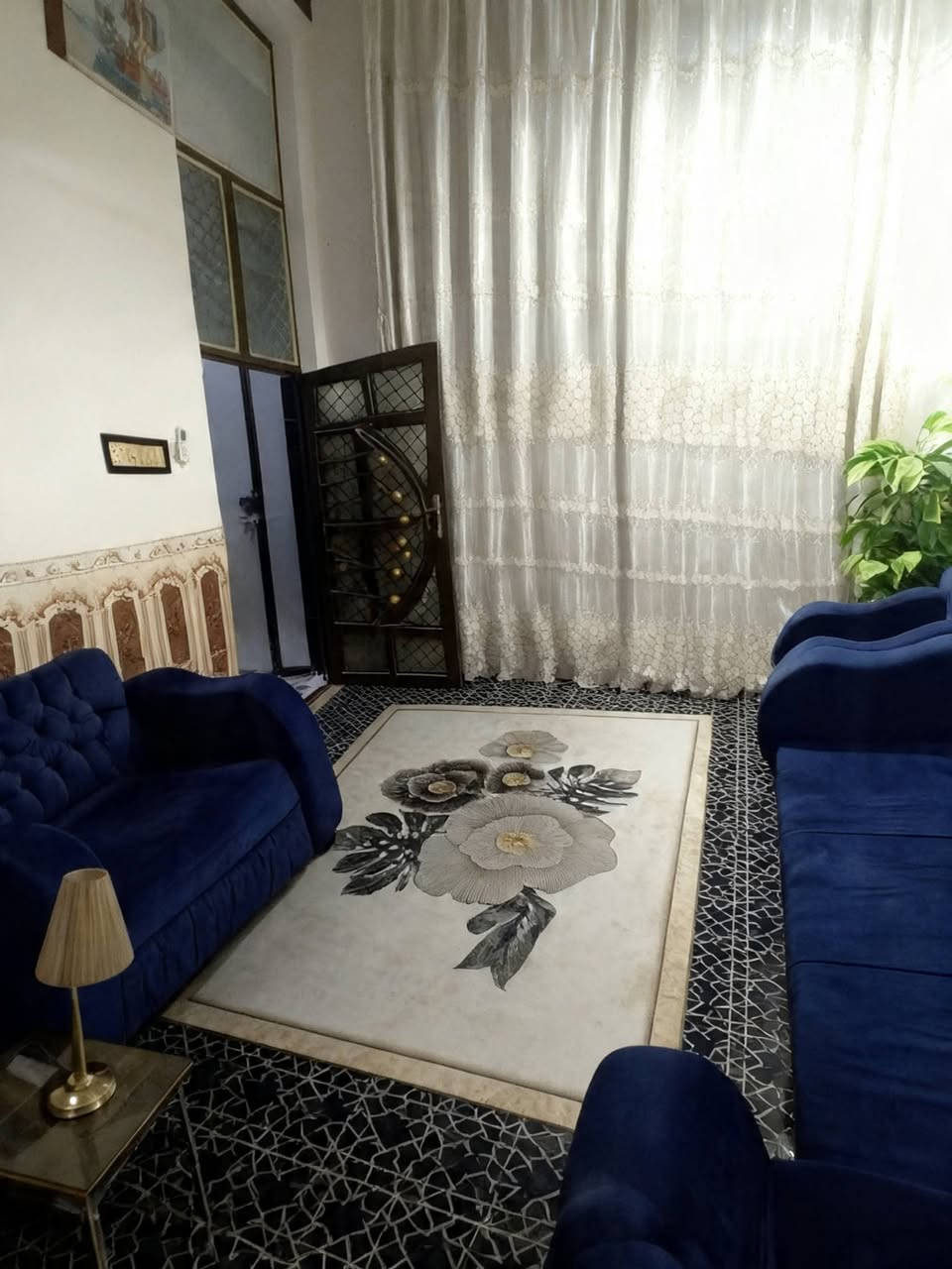 دار للبيع طابو زراعي  100م موقع و بناء درجه ممتازه. يحتوي على غرفه وصاله واستقبال ومطبخ وثلاث صحيات اضافه‏  غرفه في طابق ثاني الموقع ميسان خالف شارع ستين *********** @
