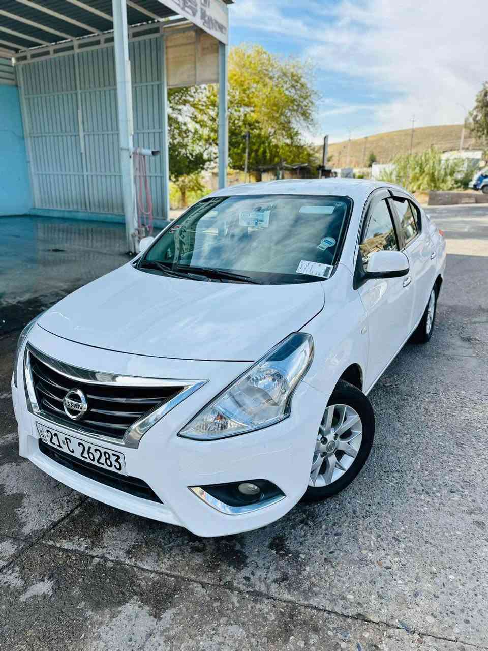 سلام عليكم 
نيسان صني هندي بليته زركة ٢٠١٦
كير محرك تبريد كلشي بشرط 
سيارة بدون مصرف كلشي جاهز بي صدر تايرات كله جديد 
بي ٣ قطع بدون دواخل بدون شواصي بدون حالوب 
سعر ٩٢ وبي مجال 
مكان سيارة كركوك 
*********** كركوك, العراق
