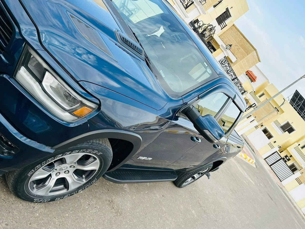 السلام عليكم دوج رام 2023مواصفات لارامي فول عدا بانوراما بيها قطعه وحده بجم كبس ماشيه68الف كيلو المكان صلاح الدين تكريت السيارة بسمي تحويل مباشر 375$ للاستفسار ***********
