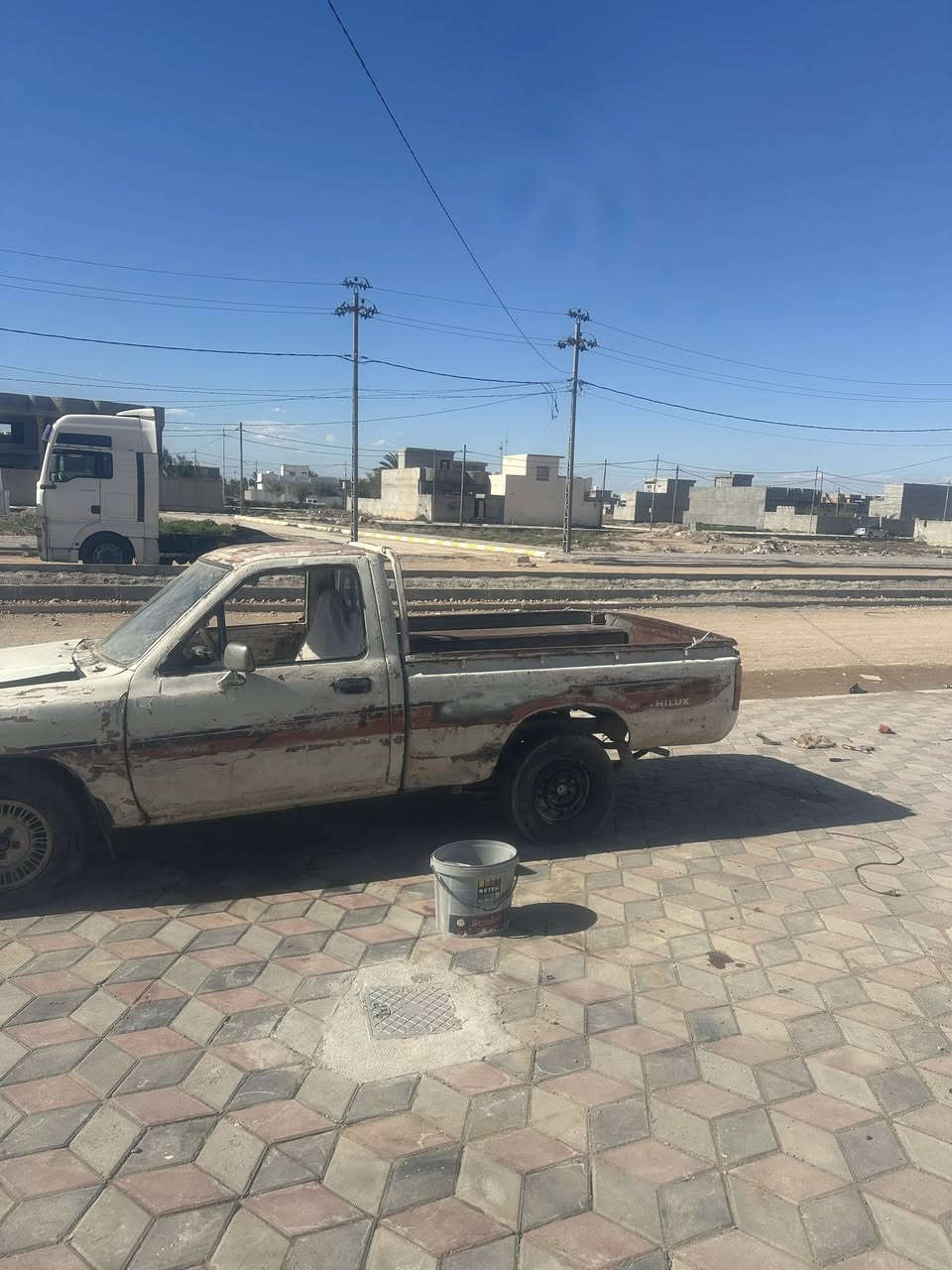 السلام عليكم اخوان سياره بيكم تك موديل1990محرك كير شاصي كفاله كشر تعبان كلش رقم كركوك اصولي صاحب السنويه متوفي ابيع بدون تحويل والسعر من الاخير (7)اورق رقم المبايل***********
