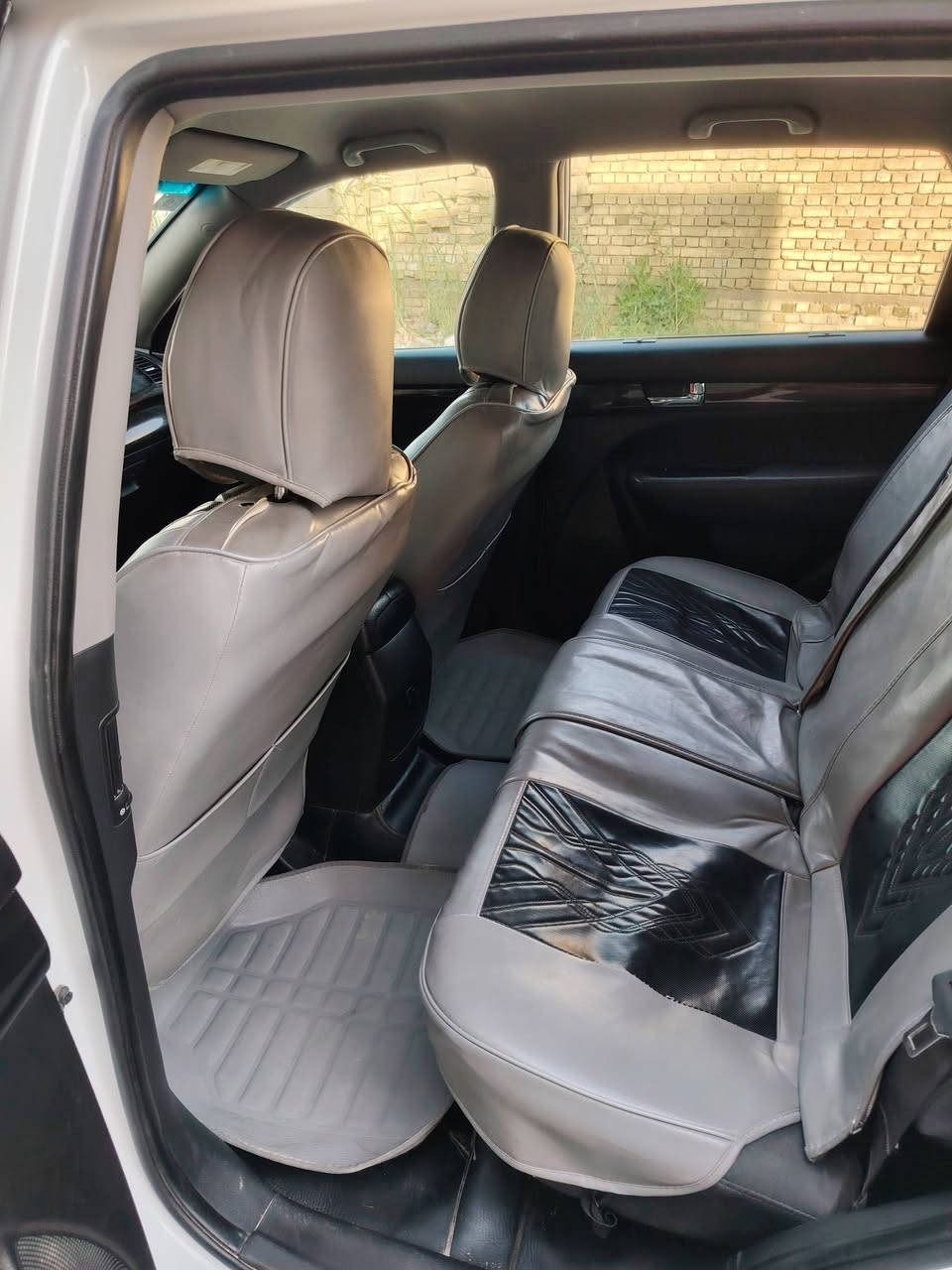 سلام عليكم سياره البيع سورنتو موديل 2013
محرك الفين واربع ميه جيدي اي
كير ومحرك مكفولات حادثه دعاميات فقط
سونار مرفق بل منشور سياره احله من صور أرقام انكليزيه رقم بغداد السياره بسمي محرك مبدل جديد بنيد مفتوح لغرض تبديل المحرك سعر 140وبيهه مجال
رقم الهاتف
***********
