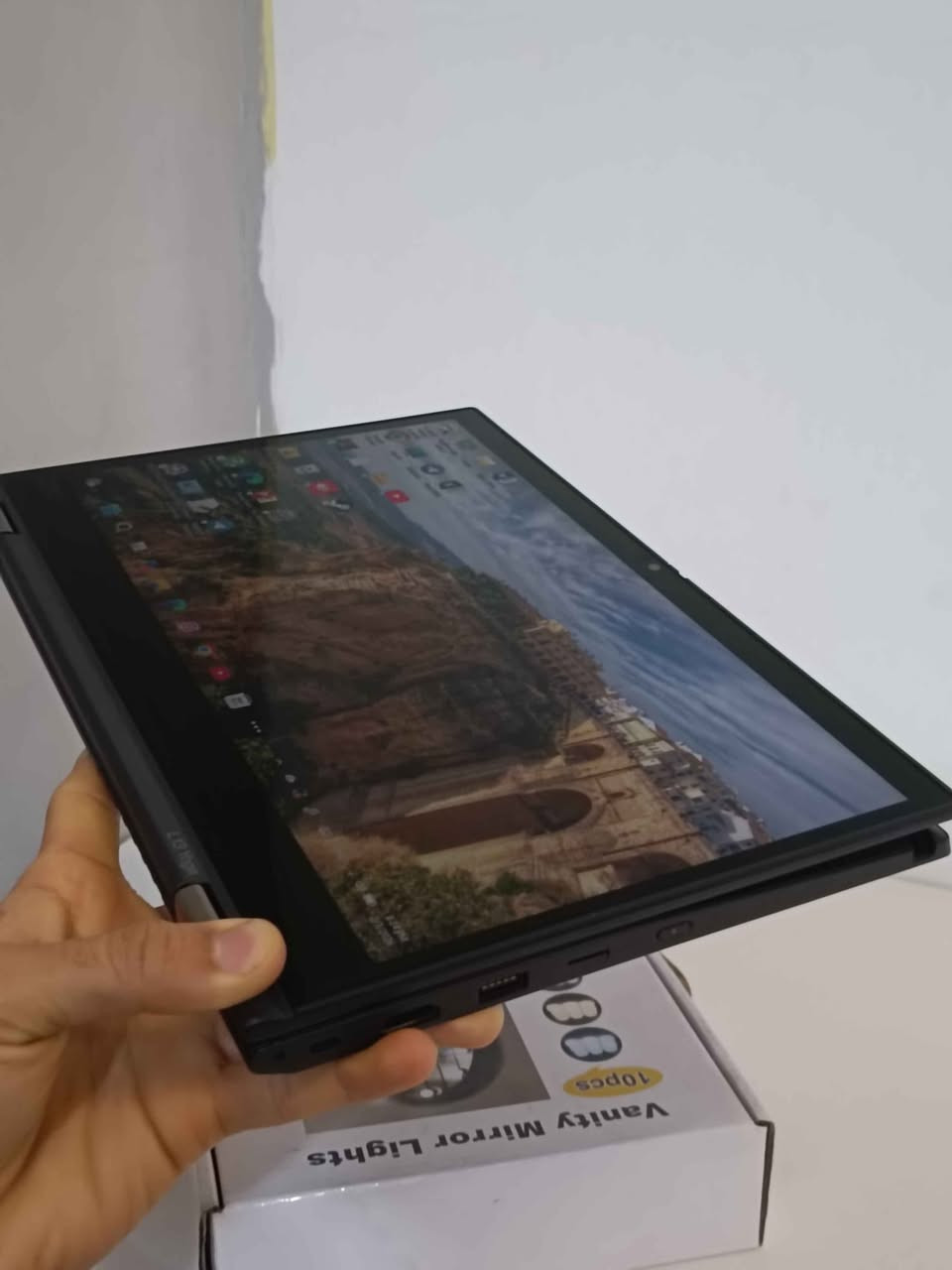 السلام عليكم لابتوب للبيع استخدام كلش قليل شخصي 
LENOVO YOGA L 13 
  الجيل العاشر ويندوز 11 اصلي 
فول سلم  فول نحافة 
لمس قلم واصبع 
حجم الشاشة 13.3 فول اتش دي FHD
معالج Core 5iكور اي  5i جيل  10 
رام  16 كيكا   DDR4
هارد SSD 256G 
كرت شاشة راخلي انتل 8 كيكا 
منفذ يو اس بي 3 عدد 2 
منفذ تايب سي 2 + ثندر بولت
منفذ HDMI 
منفذ SD CARD 
كاميرا اتش دي 
كيبورد عربي انجليزي 
بصمة اصبع 10 
بطارية ليثيوم 
الرام يتطور 
قلاب 180 درجه يعني يصير شكل الايباد 
يدعم ذكاء اصطناعي حتى ع نوافذ التبويب 
 
وياه جنطة وماوس هدية 

 يشغل برامج هندسية  اوتوكاد برامج تصفح برامج تواصل كلشي يشغل 
لابتوب نظيف كلش يخبل استخدام كلش قليل
يفيد الطلاب او مهندسين او مصممين  يتحمل كل البرامج 

مكاني بصرة بالجنينة بشارع المصلحه 

السعر 450 

رقمي***********-
0️⃣7️⃣7️⃣1️⃣5️⃣5️⃣6️⃣9️⃣0️⃣3️⃣9️⃣ البصرة, العراق
