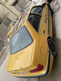 شباب بيجو 2015 للبيع السعر 30 وعليها غرمات 3 ورقات تنكطع  من سعرها بكا...