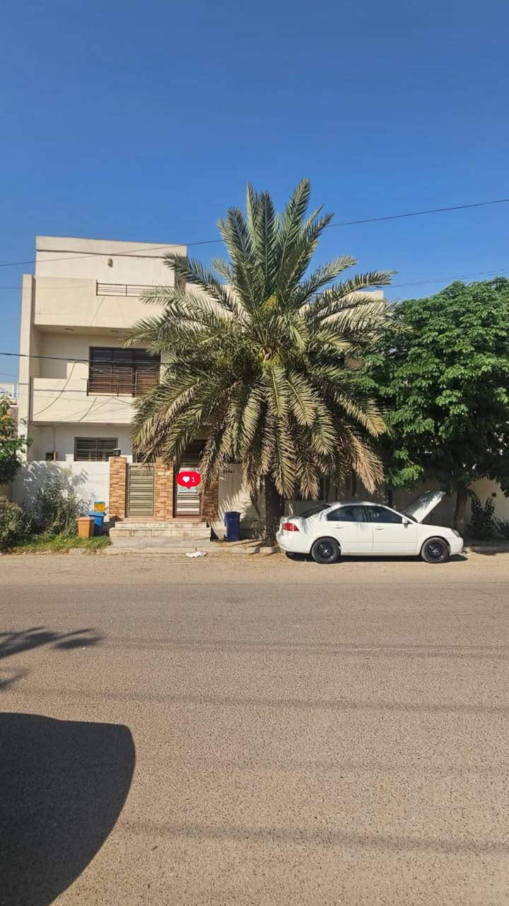 للبيع وحدتين سكنيتين مستقلتين بمساحة 144م²، يحتوي على تشجير في البياع الرسالة الثانيه
على غرفتي نوم وصالة ومطبخ وخدمات.

🔹 يقع على شارع عريض 15م.
🔹 مقابل الدار تشجير بمساحة 200م تقريباً.
🔹 الوارد الحالي مليون دينار شهرياً.
📍 العنوان: البياع – الرسالة الثانية – شارع حسينية أنصار الزهراء.

✔️ مناسب لعائلتين أو للاستثمار وتحقيق دخل شهري.

📞 للتواصل:

مكتب الرحمن

***********

***********
