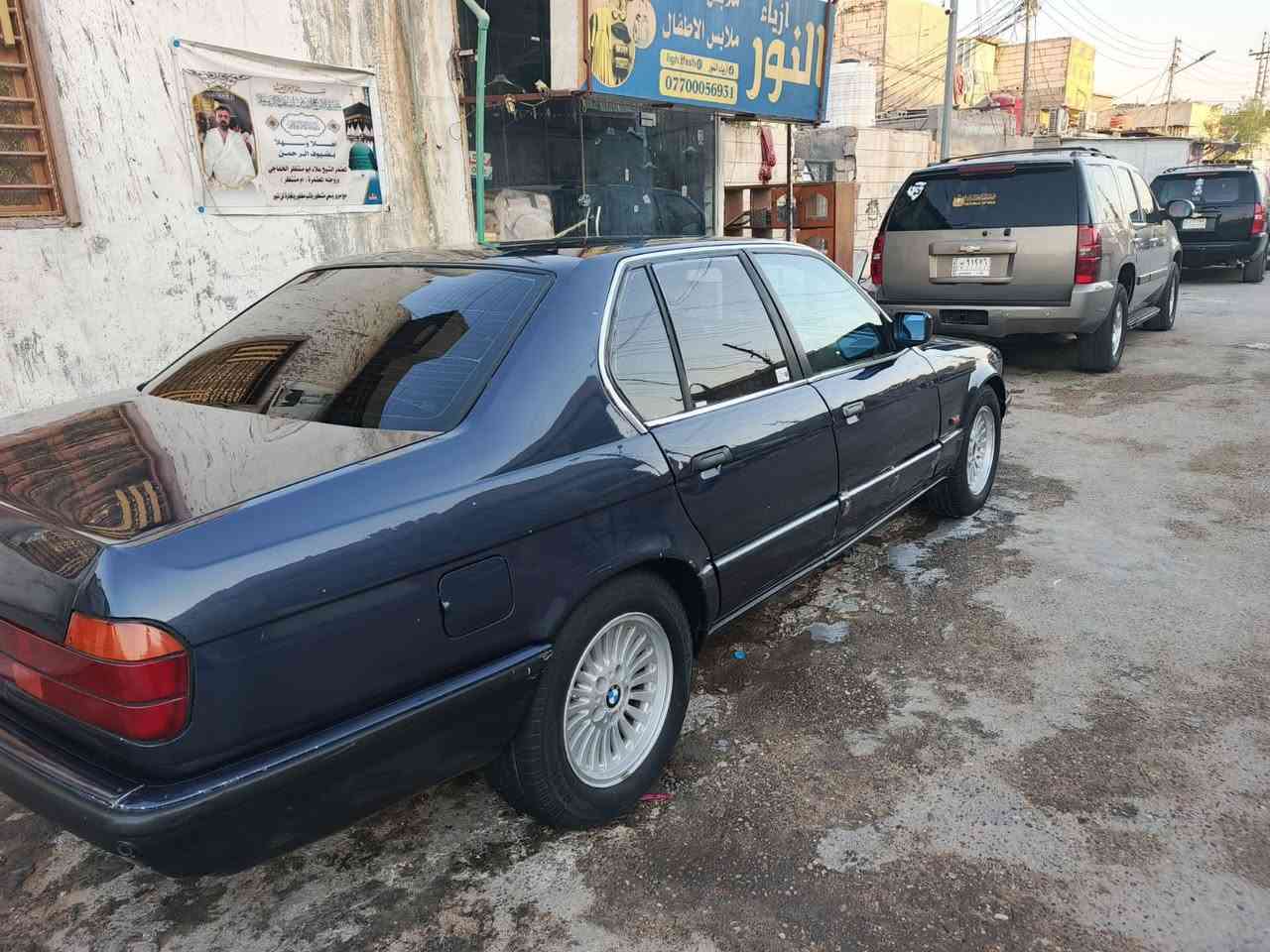 السلام عليكم بي ام 735
كير مكينه 
تبريد حداديه طخم تاير 
فتحه سلايت 
برده 
4 ابواي جام كهربائي 
سياره كفاله عامه 
دوشمه جديده سياره ما متعوبه 
سياره مال جناي 
سياره خير من الله 
العلم السياره كله ع الابلاد 
السعر  وتفاصيل
اتصل وتدلل
*********** ابو مقتدى
