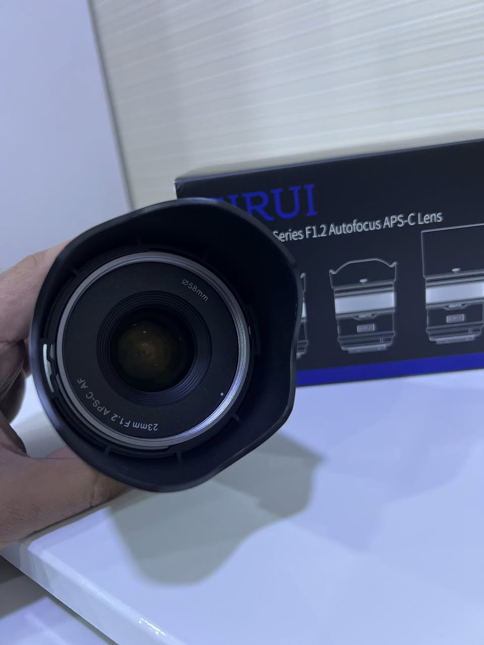 Sony 23mm f: 1.2
بۆ فرۆشتن 
وەک لۆک وایە تەنها تێست کراوە 
ئەگەر موشتەرین بێنە چات لە خزمەتدانام


**إذا كنت صاحب هذا الإعلان وتريد حذفه لأي سبب، رجاءا أرسل رسالة إلى الدعم الفني**